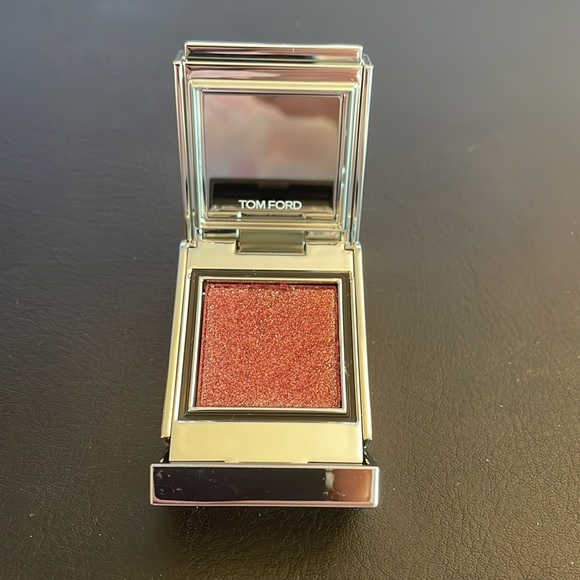 TOM FORD Eyeshadow - Picture 2 of 8